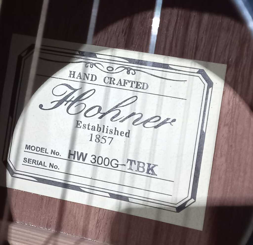 What kind of strings should use for my guitar Other Instruments